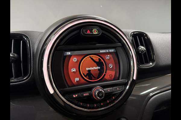 MINI Countryman 1.5 Cooper | Trekhaak | Navi | Cruise