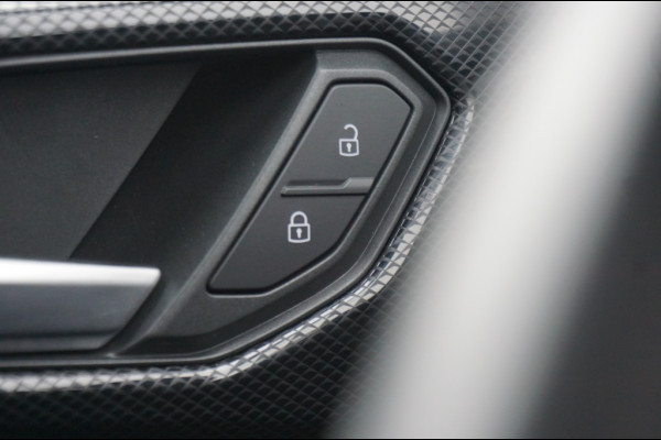 Volkswagen T-Cross 116PK Advanced Edition | AUTOMAAT | COMFORTPAKKET | CAMERA