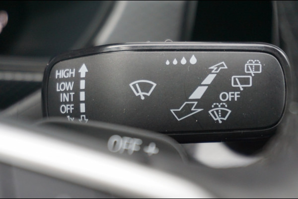 Volkswagen T-Cross 116PK Advanced Edition | AUTOMAAT | COMFORTPAKKET | CAMERA