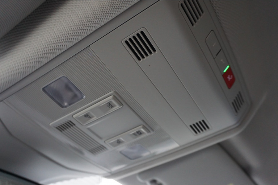 Volkswagen T-Cross 116PK Advanced Edition | AUTOMAAT | COMFORTPAKKET | CAMERA