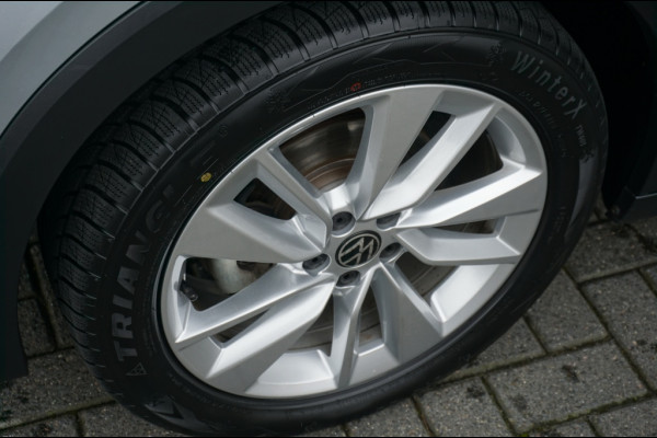 Volkswagen T-Cross 116PK Advanced Edition | AUTOMAAT | COMFORTPAKKET | CAMERA