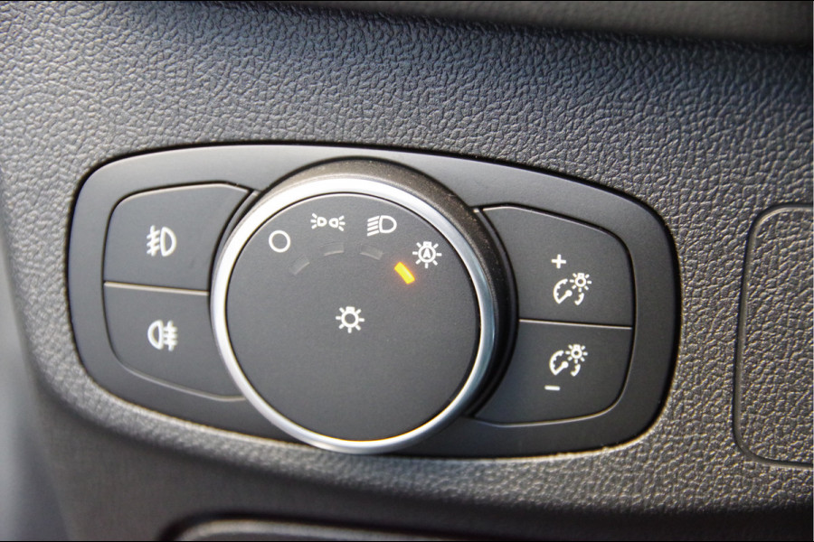 Ford Focus 1.0 EcoBoost Titanium AUT. LED, B&O, STOELVERWARMING, STUURVERWARMING, CLIMA, CAMERA, NAVI, CRUISE, PARKEERSENSOREN,