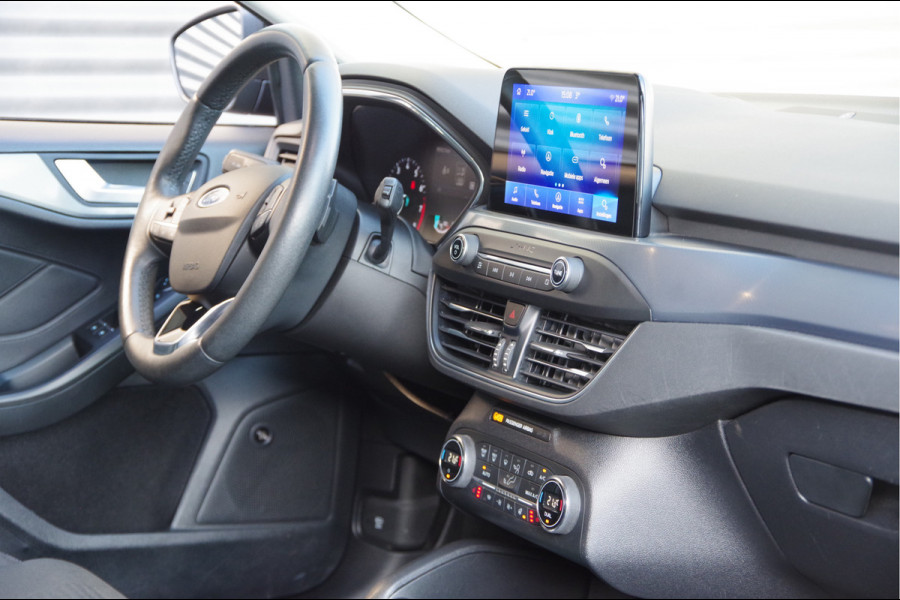 Ford Focus 1.0 EcoBoost Titanium AUT. LED, B&O, STOELVERWARMING, STUURVERWARMING, CLIMA, CAMERA, NAVI, CRUISE, PARKEERSENSOREN,