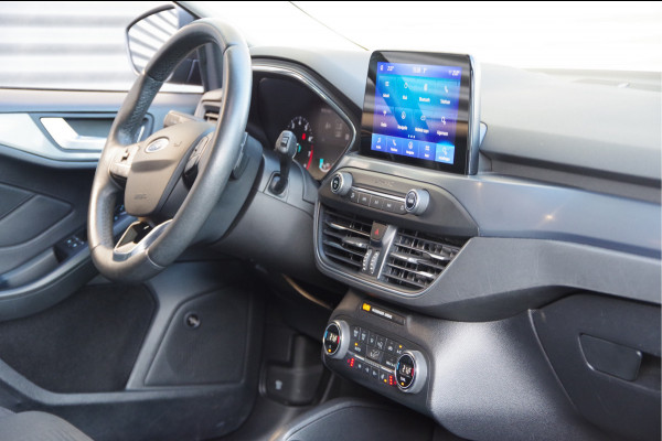 Ford Focus 1.0 EcoBoost Titanium AUT. LED, B&O, STOELVERWARMING, STUURVERWARMING, CLIMA, CAMERA, NAVI, CRUISE, PARKEERSENSOREN,
