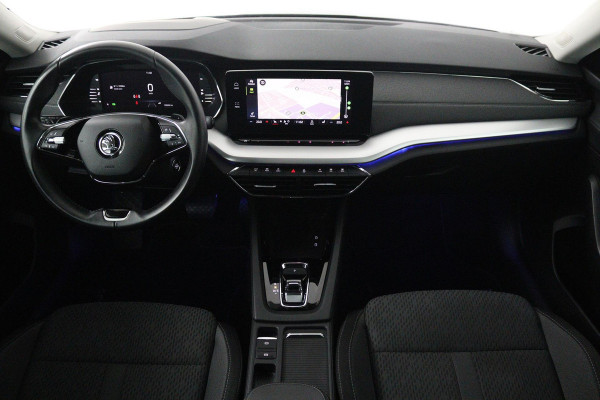 Škoda Octavia Combi 1.0 e-TSI Business Edition Plus (TREKHAAK, STOELVERWARMING, HEAD-UP, CAMERA, ELEKTR STOELEN, SFEERVERLICHTING)