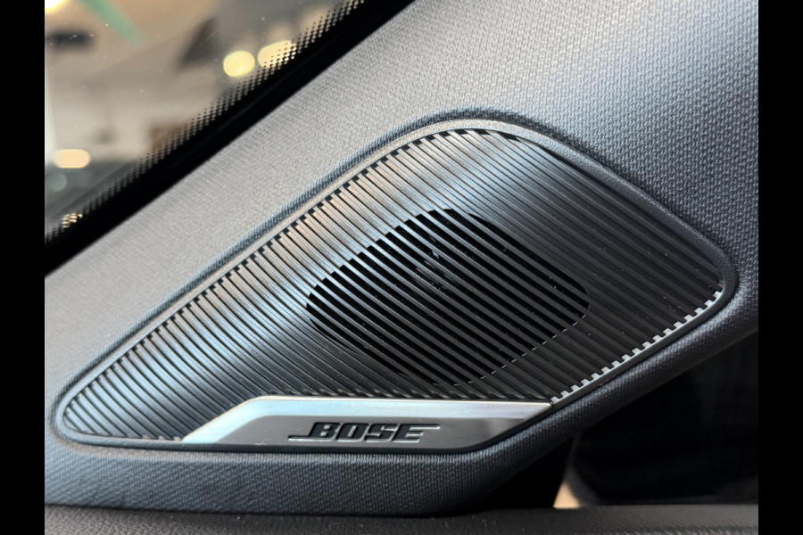 Renault Clio 1.6 E-Tech Full Hybrid 145 esprit Alpine | Groot Navi | Bose | 360 | ACC | Dode hoek | 17" | Carplay | Led | 100% Renault Dealer onderhouden!