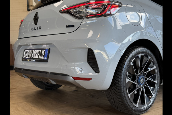 Renault Clio 1.6 E-Tech Full Hybrid 145 esprit Alpine | Groot Navi | Bose | 360 | ACC | Dode hoek | 17" | Carplay | Led | 100% Renault Dealer onderhouden!