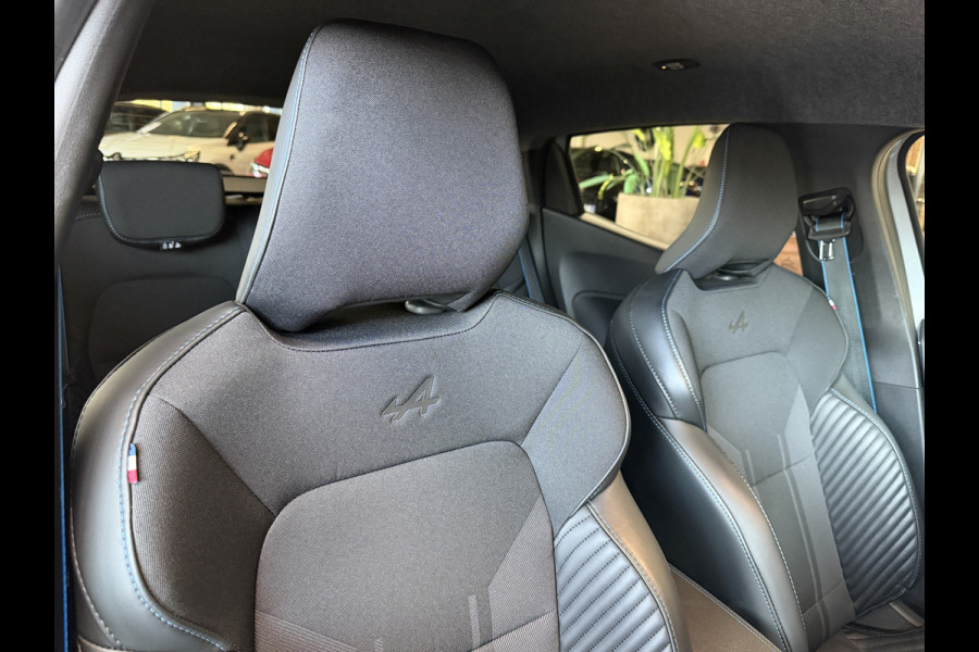 Renault Clio 1.6 E-Tech Full Hybrid 145 esprit Alpine | Groot Navi | Bose | 360 | ACC | Dode hoek | 17" | Carplay | Led | 100% Renault Dealer onderhouden!