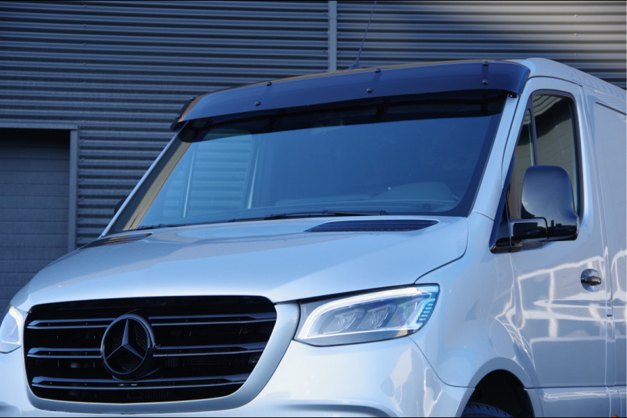 Mercedes-Benz Sprinter 319 3.0 CDI V6 L2H1 AUT. LED, MBUX 10'', 3.5T TREKHAAK, STOELVERWARMING, CAMERA, NAVI, CRUISE, CLIMA, PARKEERSENSOREN, CARPLAY
