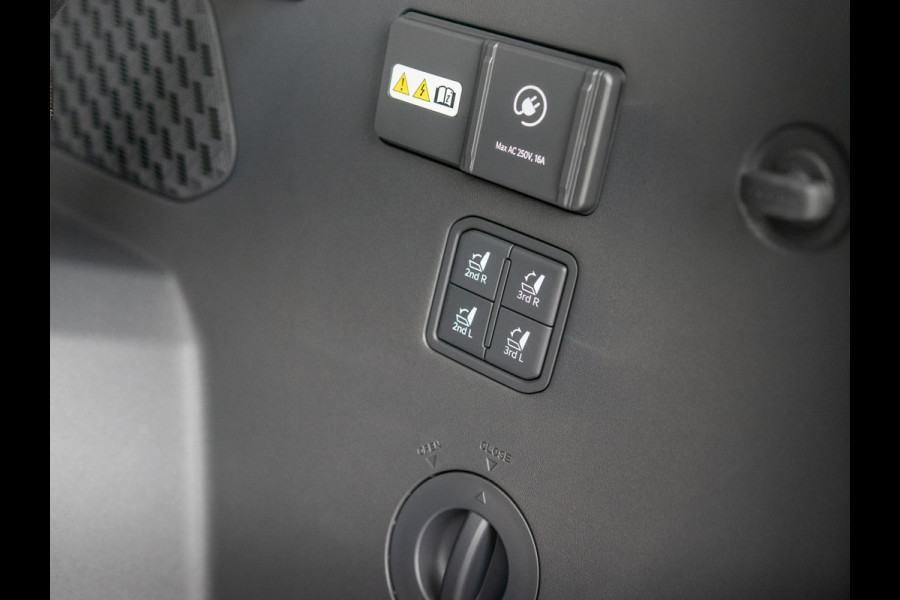 Kia EV9 GT-Line AWD 99.8 kWh | Levering uit voorraad | 7-Pers. | 21" | Head-Up | Stoel-/Stuurverwarming | Premium Audio | Schuif-/kanteldak | Adapt. Cruise | Navi