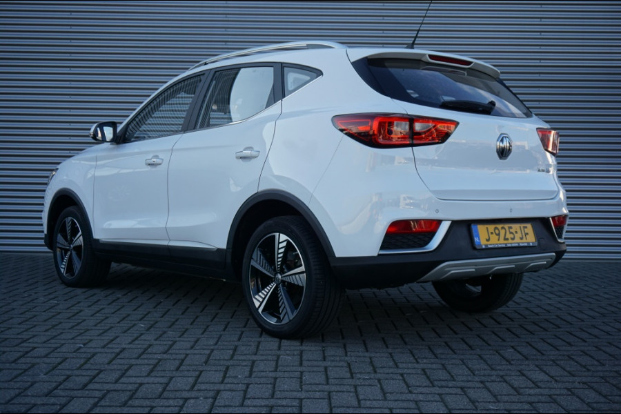 MG ZS 143PK EV Luxury | AUTOMAAT | PANO | CAMERA | STOELVERWARMING