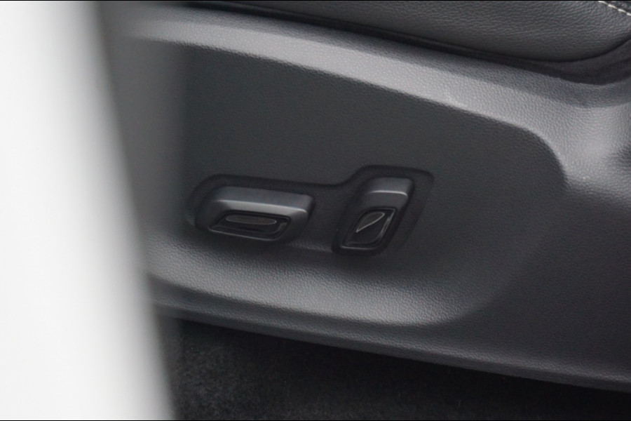 MG ZS 143PK EV Luxury | AUTOMAAT | PANO | CAMERA | STOELVERWARMING