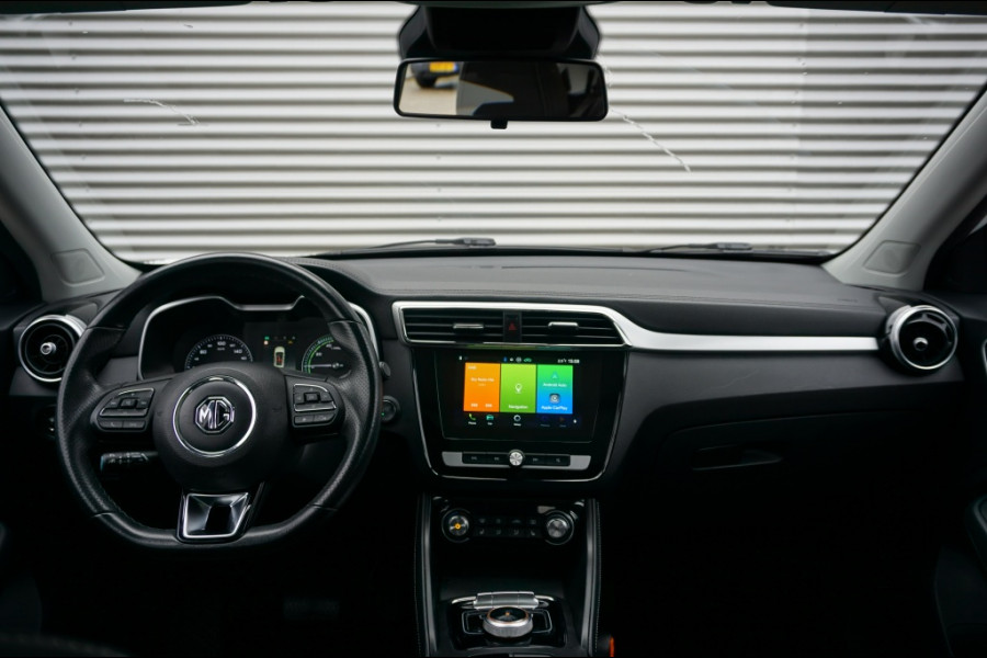 MG ZS 143PK EV Luxury | AUTOMAAT | PANO | CAMERA | STOELVERWARMING