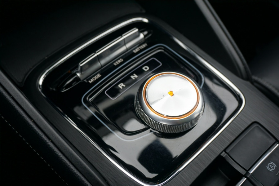 MG ZS 143PK EV Luxury | AUTOMAAT | PANO | CAMERA | STOELVERWARMING