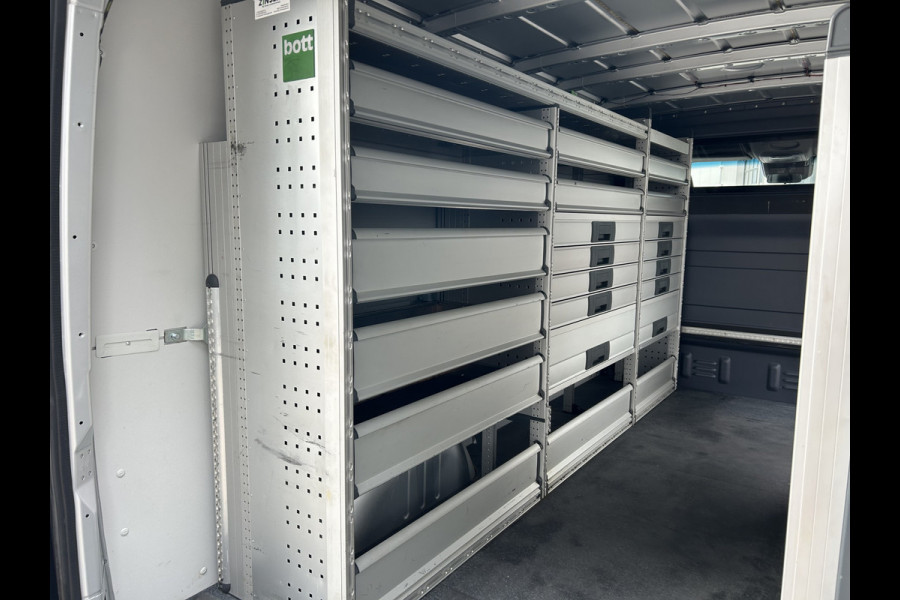 Mercedes-Benz Sprinter 315 CDI RWD L2 H1 BOTT Inrichting / 3500KG Trekhaak / MBUX 10.25 / Navigatie / Cruise control / Airco