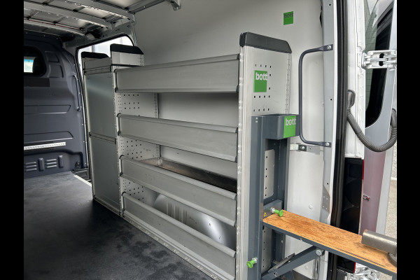 Mercedes-Benz Sprinter 315 CDI RWD L2 H1 BOTT Inrichting / 3500KG Trekhaak / MBUX 10.25 / Navigatie / Cruise control / Airco