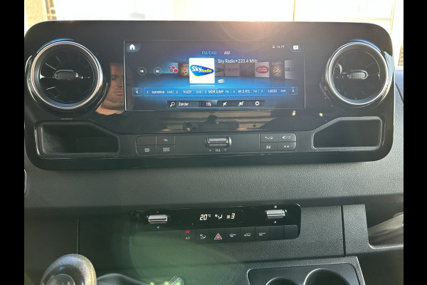 Mercedes-Benz Sprinter 315 CDI RWD L2 H1 3500KG Trekhaak / BOTT Inrichting / MBUX 10.25 / Navigatie / Cruise control / Airco