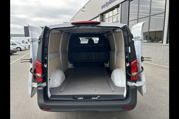 Mercedes-Benz Vito 116 CDI L3 Pro / MBUX / Navigatie / Camera / Cruise control / Airco / 270 Graden achterdeuren