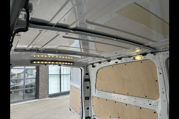 Mercedes-Benz Vito 116 CDI L3 Pro / MBUX / Navigatie / Camera / Cruise control / Airco / 270 Graden achterdeuren