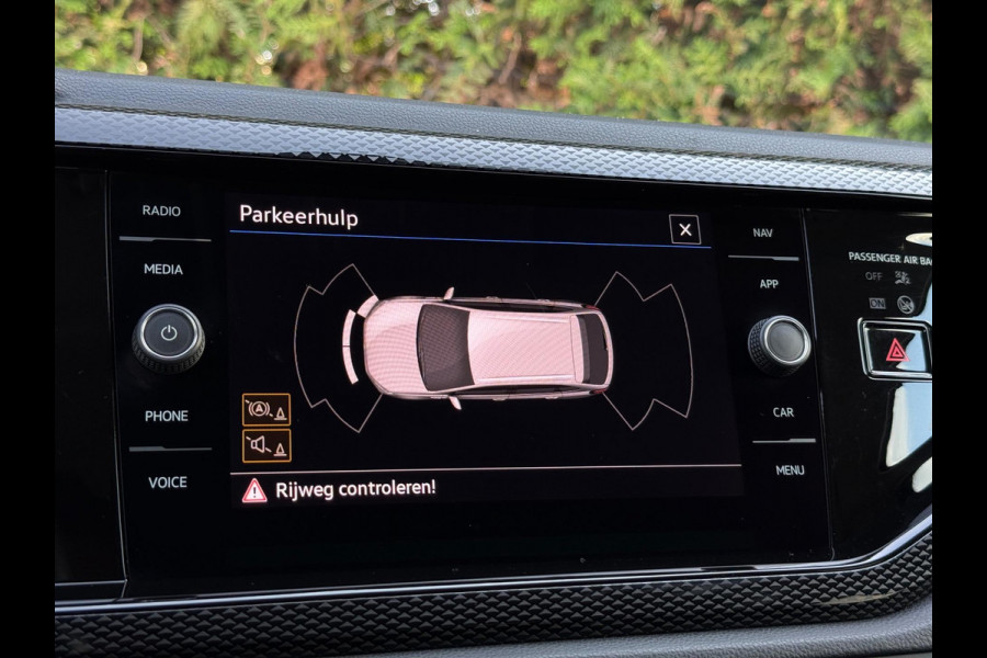 Volkswagen Taigo 1.0 TSI Life CarPlay ACC Automaat