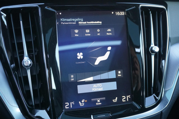 Volvo V60 2.0 T4 Momentum Pro + LEDER / PANO / TREKHAAK ELEKTRISCH