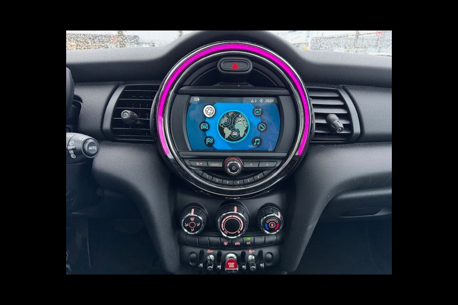 MINI Mini 1.5 One Salt Automaat Airco/ECC,Navigatie,Panoramadak