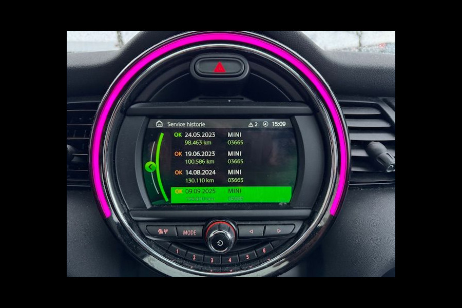 MINI Mini 1.5 One Salt Automaat Airco/ECC,Navigatie,Panoramadak