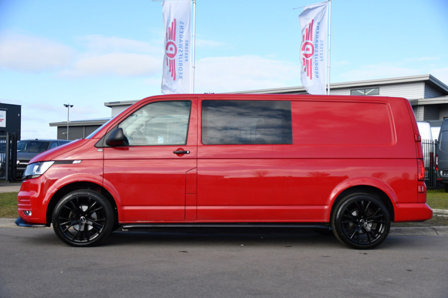 Volkswagen Transporter 2.0 TDI L2H1 30 DC PB Edition MARGE! Camera, Cruise, Carplay, 150pk, Trekhaak, Multimedia, Automaat, Sensoren, Uniek!
