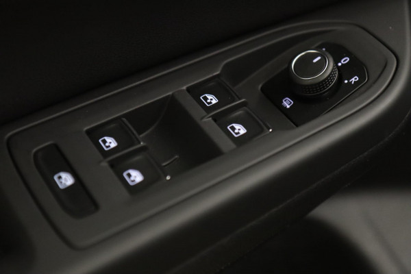 Volkswagen Golf 2.0 TSI GTI CLUBSPORT 45 JAHRE/PANO/CARPLAY/IQ-LIGHT/HUD/VOLL