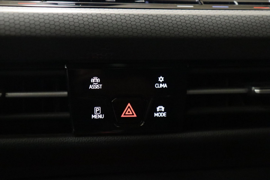 Volkswagen Golf 2.0 TSI GTI CLUBSPORT 45 JAHRE/PANO/CARPLAY/IQ-LIGHT/HUD/VOLL