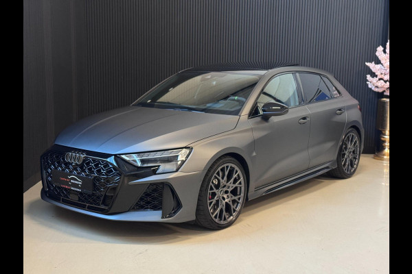 Audi RS3 2.5 TFSI RS 3 quattro | SCHAALSTOELEN | ALCANTARA | PANO | SONOS