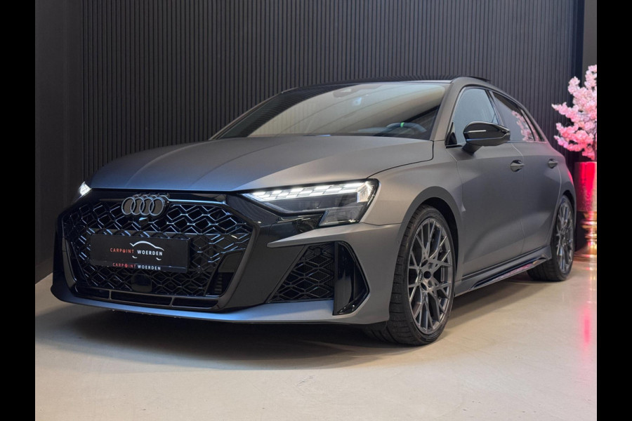 Audi RS3 2.5 TFSI RS 3 quattro | SCHAALSTOELEN | ALCANTARA | PANO | SONOS