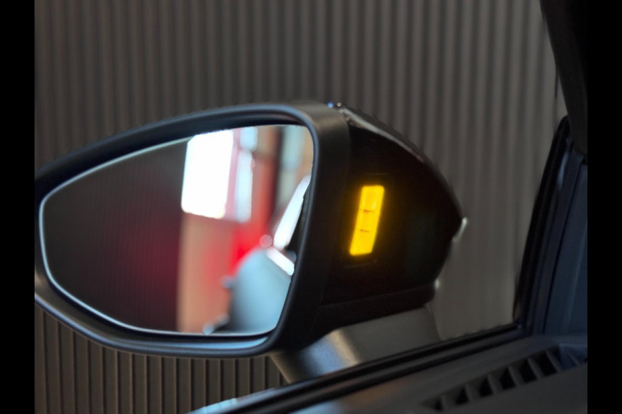 Audi RS3 2.5 TFSI RS 3 quattro | SCHAALSTOELEN | ALCANTARA | PANO | SONOS