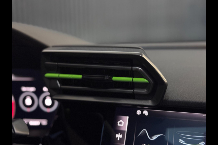 Audi RS3 2.5 TFSI RS 3 quattro | SCHAALSTOELEN | ALCANTARA | PANO | SONOS