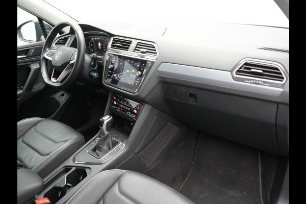 Volkswagen Tiguan 1.4 TSI eHybrid Life Plug In Hybrid 245pk PHEV | Adaptive Cruise | Lederen Sportstoelen Memory & Verwarmd | Stuur Verwarmd | Virtual Cockpit | Navigatie | DAB |