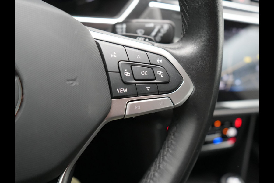 Volkswagen Tiguan 1.4 TSI eHybrid Life Plug In Hybrid 245pk PHEV | Adaptive Cruise | Lederen Sportstoelen Memory & Verwarmd | Stuur Verwarmd | Virtual Cockpit | Navigatie | DAB |