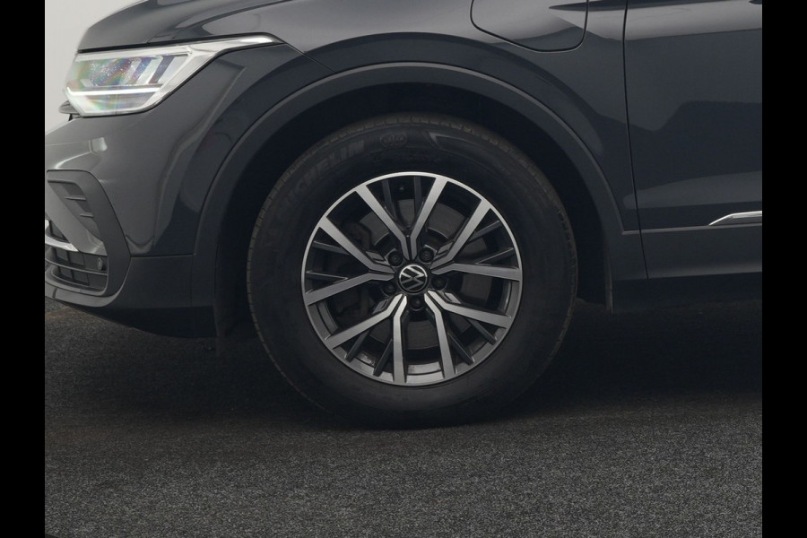 Volkswagen Tiguan 1.4 TSI eHybrid Life Plug In Hybrid 245pk PHEV | Adaptive Cruise | Lederen Sportstoelen Memory & Verwarmd | Stuur Verwarmd | Virtual Cockpit | Navigatie | DAB |
