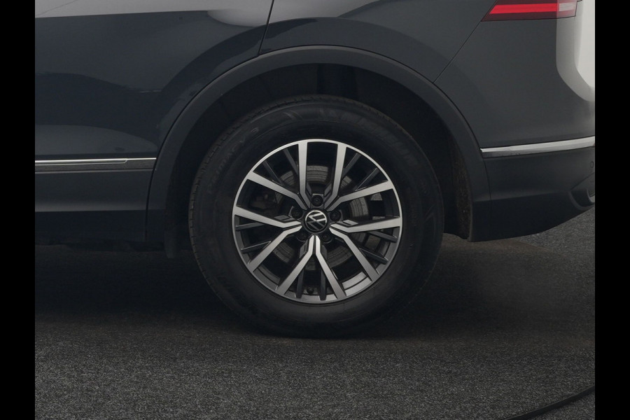 Volkswagen Tiguan 1.4 TSI eHybrid Life Plug In Hybrid 245pk PHEV | Adaptive Cruise | Lederen Sportstoelen Memory & Verwarmd | Stuur Verwarmd | Virtual Cockpit | Navigatie | DAB |