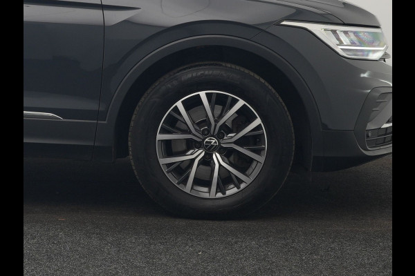 Volkswagen Tiguan 1.4 TSI eHybrid Life Plug In Hybrid 245pk PHEV | Adaptive Cruise | Lederen Sportstoelen Memory & Verwarmd | Stuur Verwarmd | Virtual Cockpit | Navigatie | DAB |