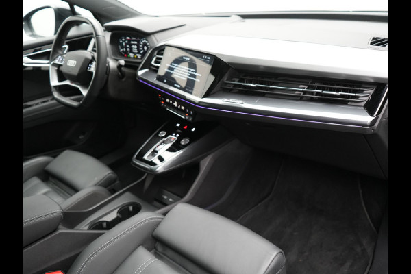 Audi Q4 Sportback e-tron 40 S edition 204pk Dealer O.H. | Panodak | Adaptive Cruise | Lederen Sportstoelen Verwarmd | Head Up | Matrix LED | Camera | Keyless | Sfeerverlichting | Apple Carplay | S Line Interieur |