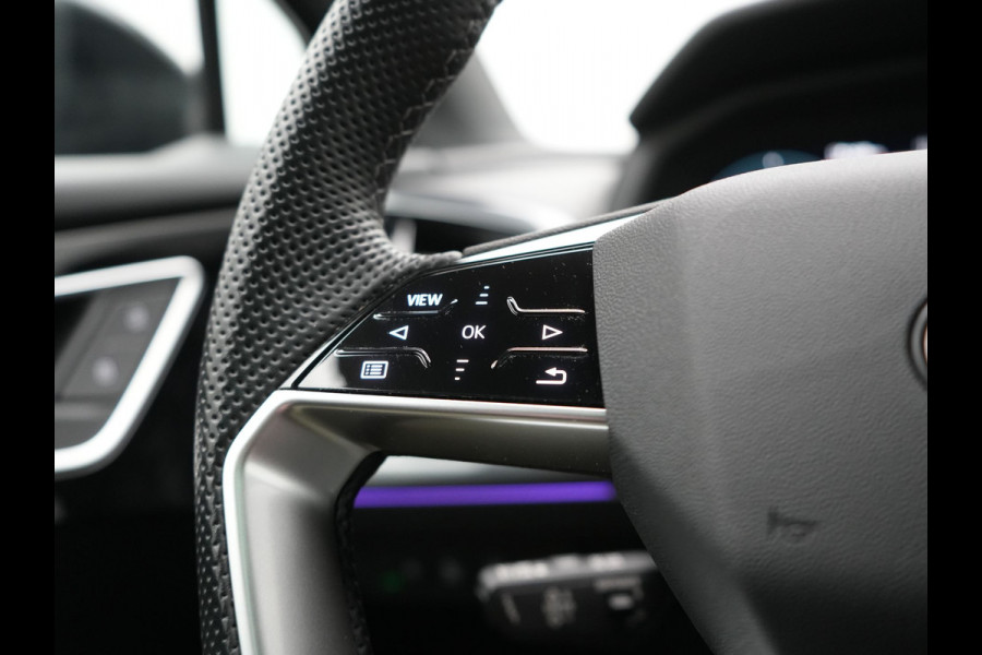 Audi Q4 Sportback e-tron 40 S edition 204pk Dealer O.H. | Panodak | Adaptive Cruise | Lederen Sportstoelen Verwarmd | Head Up | Matrix LED | Camera | Keyless | Sfeerverlichting | Apple Carplay | S Line Interieur |