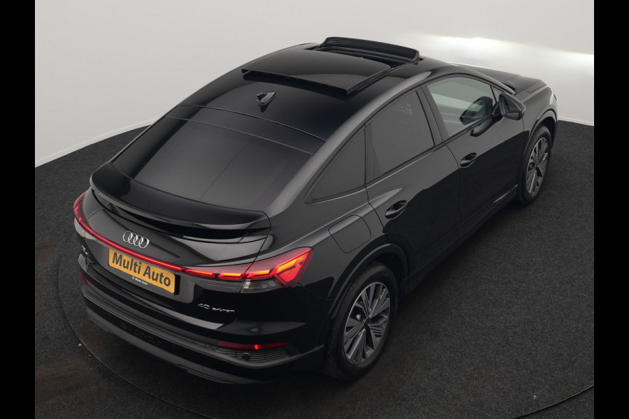 Audi Q4 Sportback e-tron 40 S edition 204pk Dealer O.H. | Panodak | Adaptive Cruise | Lederen Sportstoelen Verwarmd | Head Up | Matrix LED | Camera | Keyless | Sfeerverlichting | Apple Carplay | S Line Interieur |