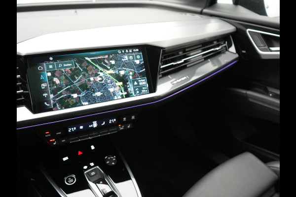 Audi Q4 Sportback e-tron 40 S edition 204pk Dealer O.H. | Panodak | Adaptive Cruise | Lederen Sportstoelen Verwarmd | Head Up | Matrix LED | Camera | Keyless | Sfeerverlichting | Apple Carplay | S Line Interieur |