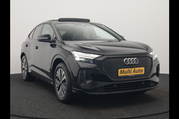 Audi Q4 Sportback e-tron 40 S edition 204pk Dealer O.H. | Panodak | Adaptive Cruise | Lederen Sportstoelen Verwarmd | Head Up | Matrix LED | Camera | Keyless | Sfeerverlichting | Apple Carplay | S Line Interieur |