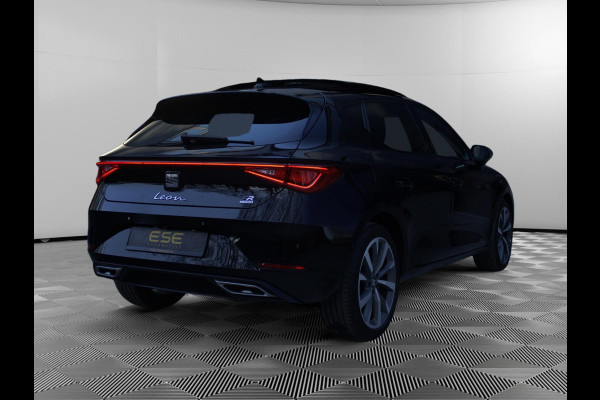 Seat Leon 1.4 TSI eHybrid PHEV FR | Panorama | Camera | Stuur verwarming | Carplay