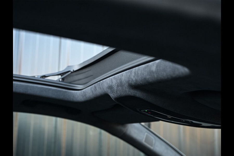 Audi Q8 60 TFSI e quattro Pro Line S 490pk Competition | Nardo Grey Exclusive | B&O Sound | Panoramadak | Soft-Close | Ambiance Interieur | S-Seats | 360 Camera | Adaptive Cruise | Trekhaak