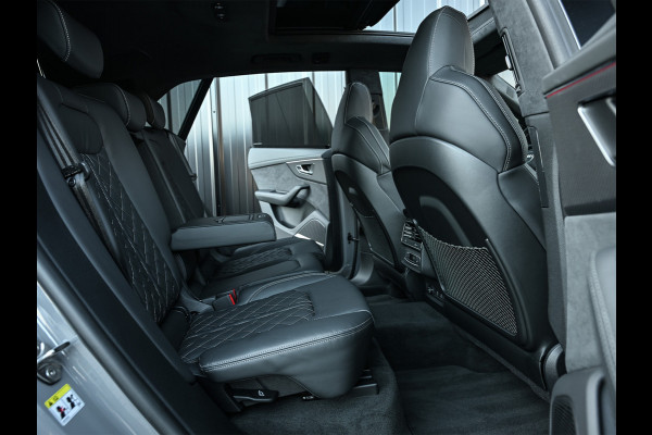 Audi Q8 60 TFSI e quattro Pro Line S 490pk Competition | Nardo Grey Exclusive | B&O Sound | Panoramadak | Soft-Close | Ambiance Interieur | S-Seats | 360 Camera | Adaptive Cruise | Trekhaak