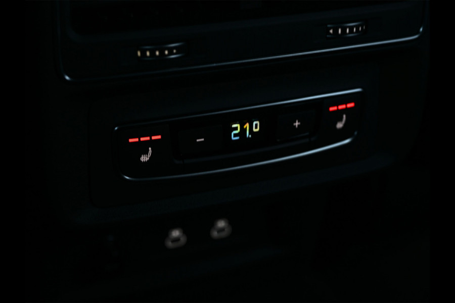 Audi Q8 60 TFSI e quattro Pro Line S 490pk Competition | Nardo Grey Exclusive | B&O Sound | Panoramadak | Soft-Close | Ambiance Interieur | S-Seats | 360 Camera | Adaptive Cruise | Trekhaak