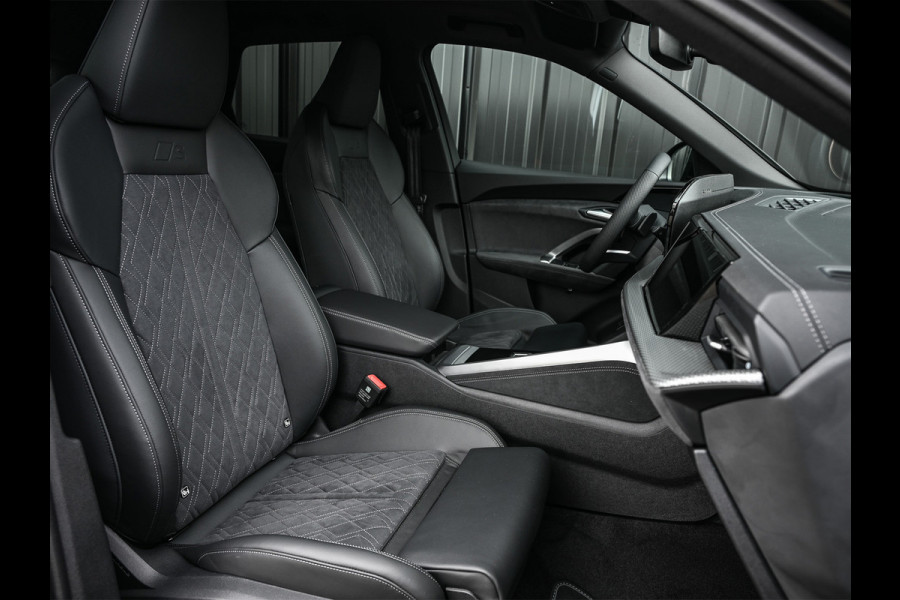 Audi Q5 2.0 TFSI e-hybrid 368pk quattro S edition Competition | S-Seats | Memory | 360 Camera | Trekhaak | Keyless entree | Adaptive Cruise | Ambiance interieur | Passagiers display |