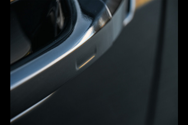 Audi Q5 2.0 TFSI e-hybrid 368pk quattro S edition Competition | S-Seats | Memory | 360 Camera | Trekhaak | Keyless entree | Adaptive Cruise | Ambiance interieur | Passagiers display |